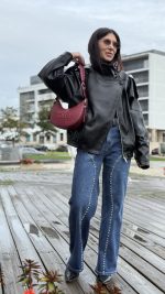 Calças de ganga com tachas - Image 4