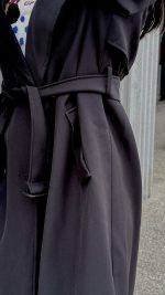 Gabardine preta padrão Burberry - Image 7