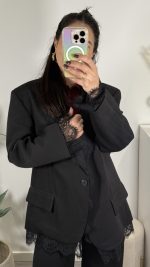 Blazer preto com renda - Lumina