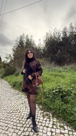 Conjunto camisola e saia malha losangos castanhos - Image 3