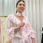 Blusa rosa pintinhas pretas
