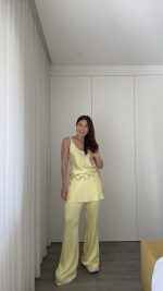 Conjunto acetinado amarelo - Lumina