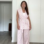 Conjunto calça e colete flores rosa