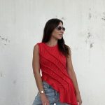 Top vermelho franzido