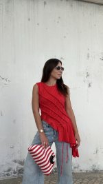 Top vermelho franzido