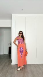 Conjunto saia e top laranja bordados roxos - Image 8