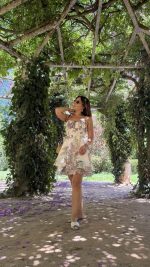Vestido curto folhos - Image 10